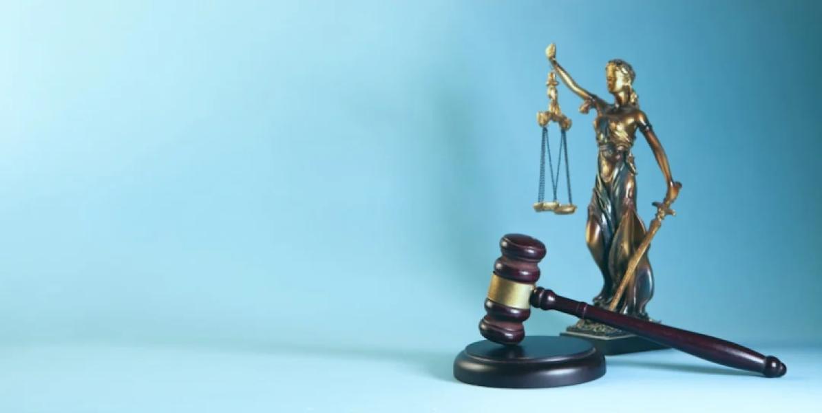 AI Tools untuk Pengacara & Legal Professional 2026